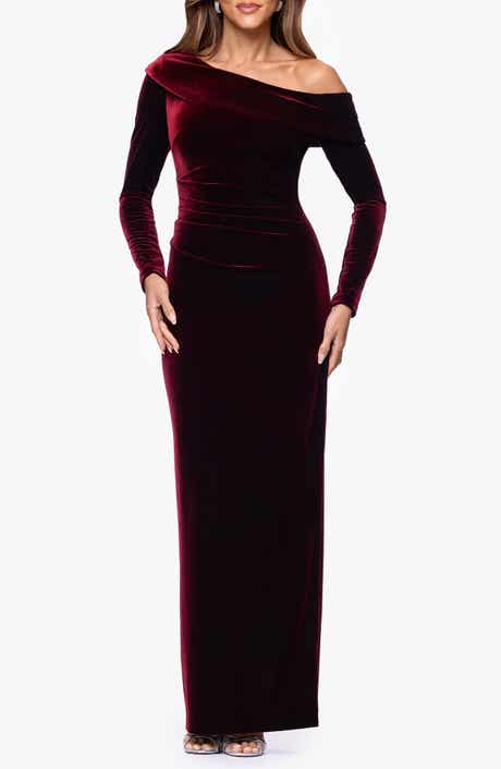Xscape Evenings Side Ruched One-Shoulder Long Sleeve Velvet Column Gown