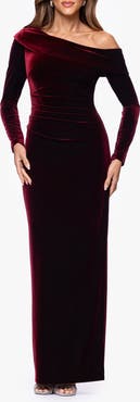 Xscape Evenings Side Ruched One-Shoulder Long Sleeve Velvet Column Gown