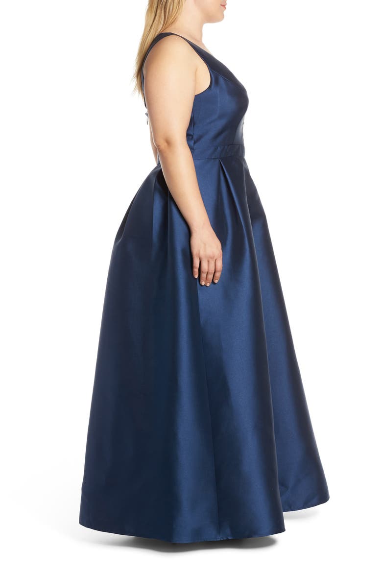 Perla Back Cutout Evening Dress, Alternate, color, NAVY