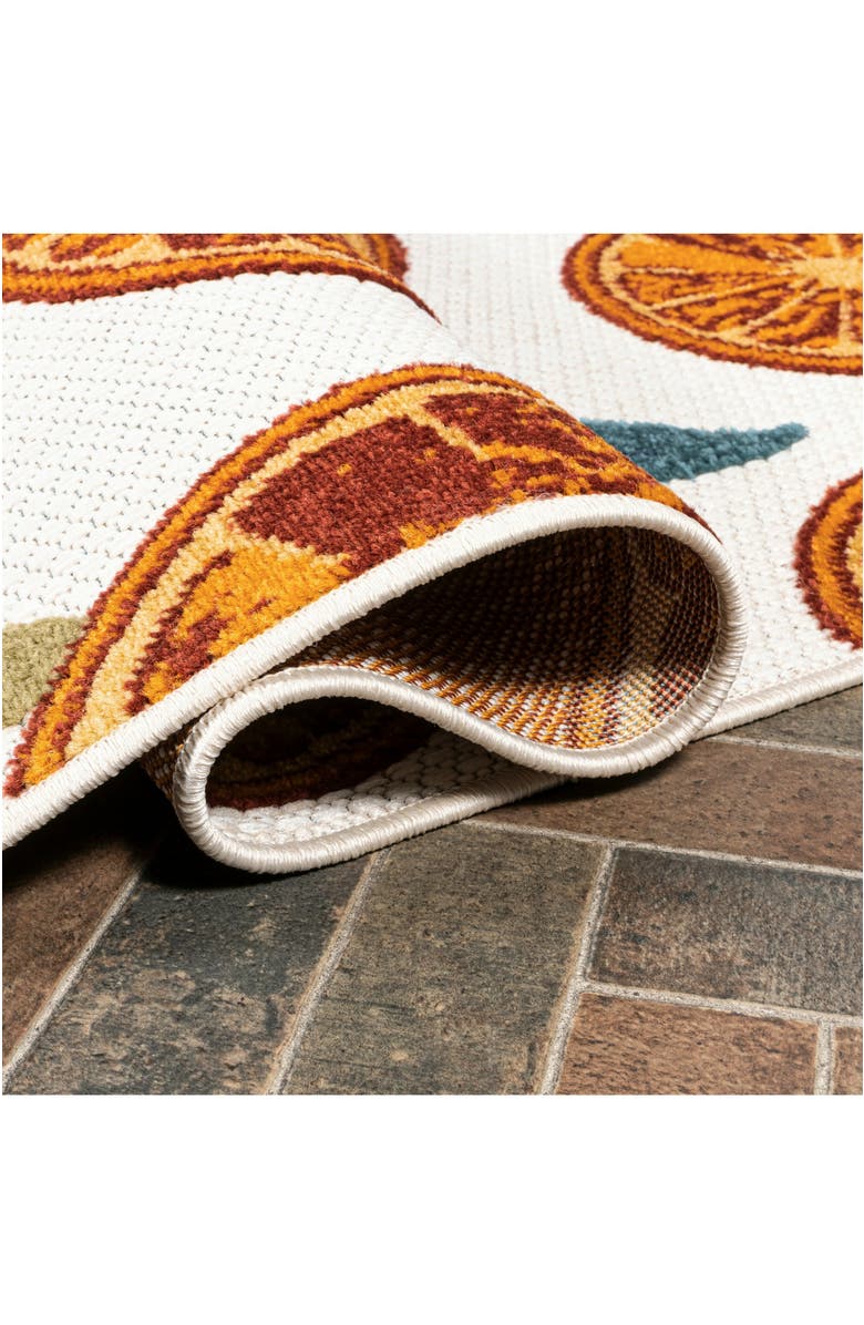 JONATHAN Y Aranciata Citrus Slice High-Low Indoor/Outdoor Area Rug, Alternate, color, Orange/Cream