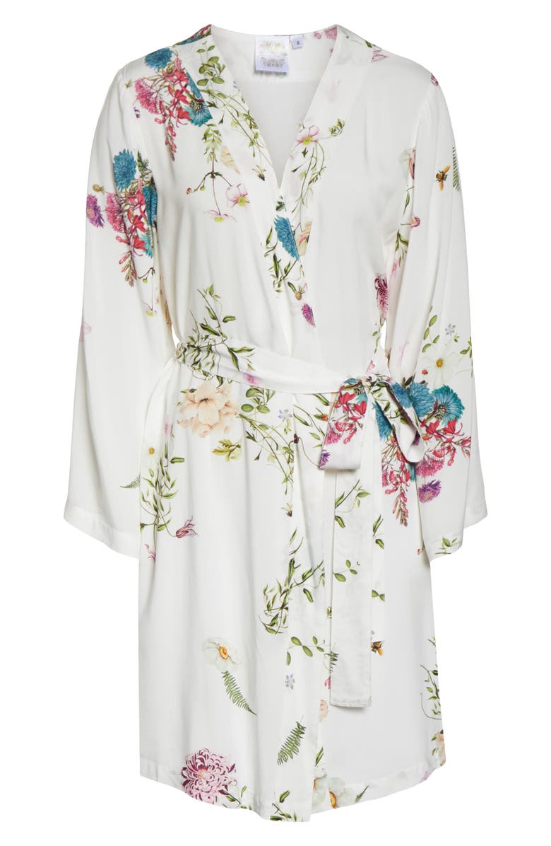 Plum Pretty Sugar Floral Print Short Robe, Alternate, color, 