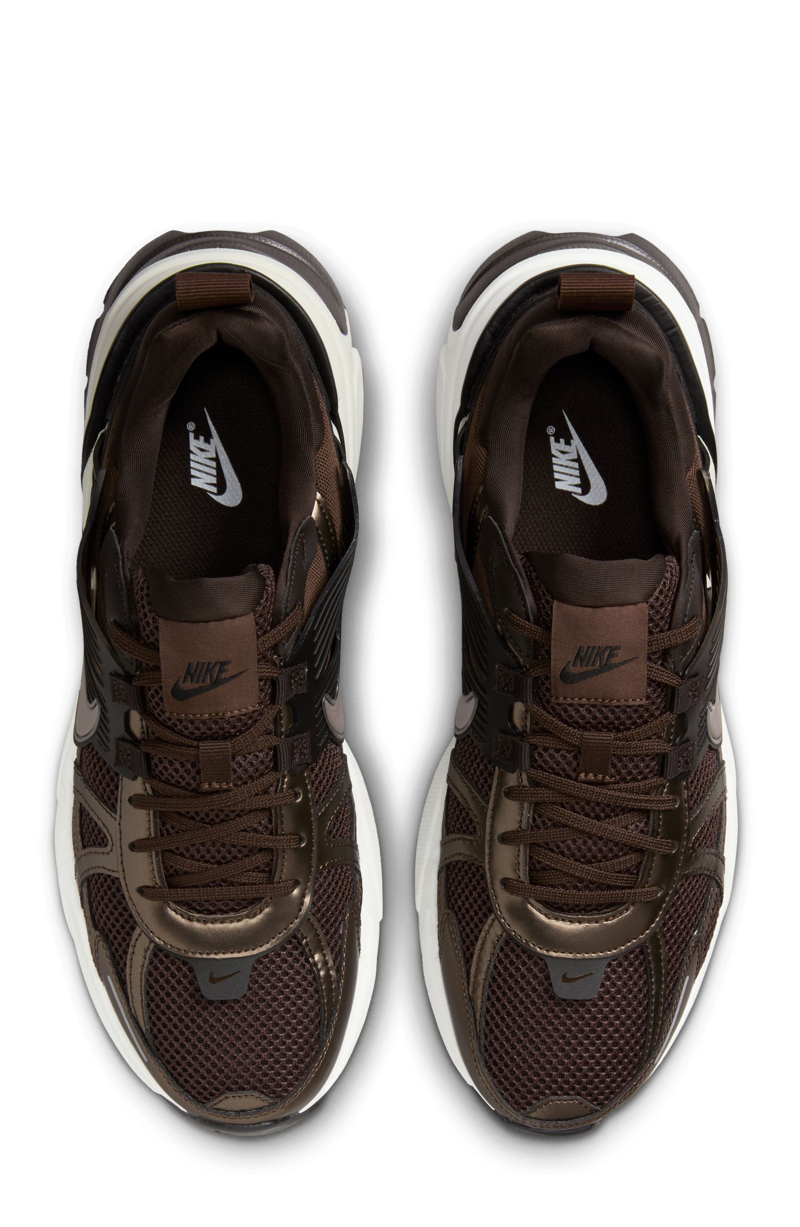 V2K Run Sneaker, Alternate, color, VELVET BROWN/ WHITE/ BLACK