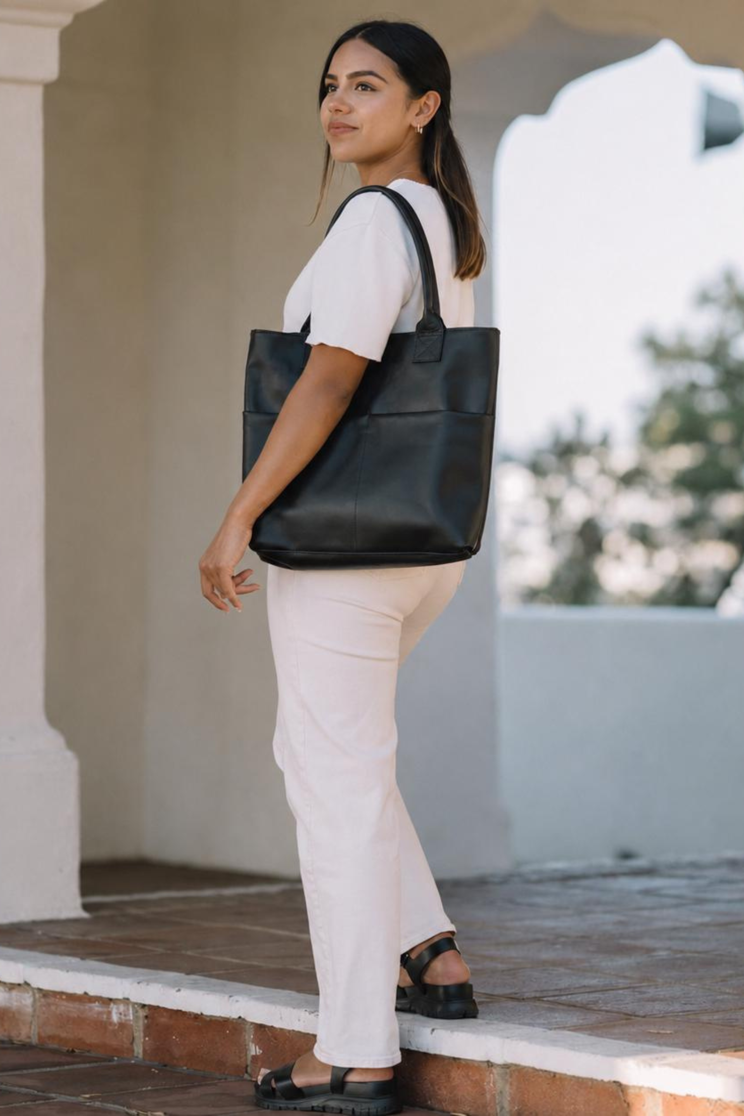 Classic Structured Leather Tote Bag, Alternate, color, Black