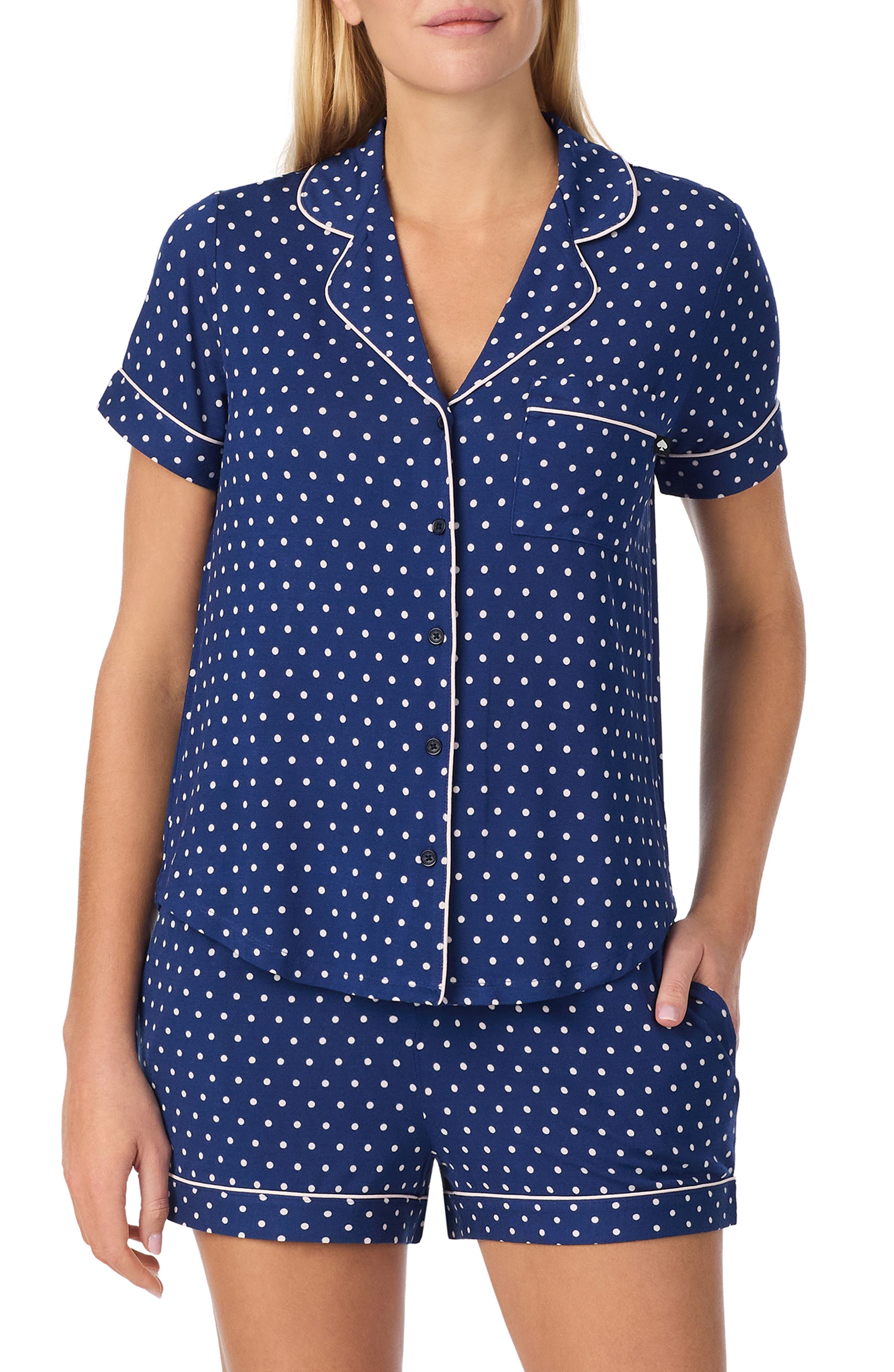selected NAVY DOT
