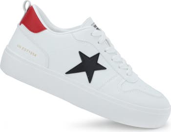Aura Lace-Up Sneaker