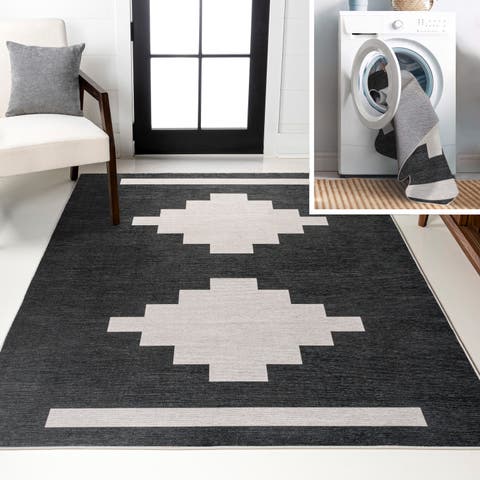 Adriel Geometric Medallion Machine-Washable Area Rug