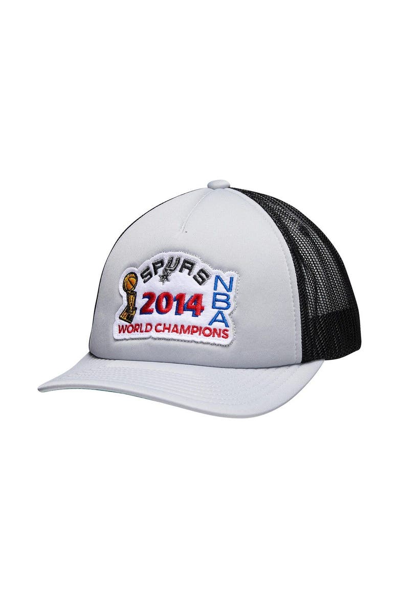 Men's Mitchell & Ness Gray San Antonio Spurs 2014 NBA Finals Champions Hardwood Classics Trucker Snapback Adjustable Hat, Main, color, Gray