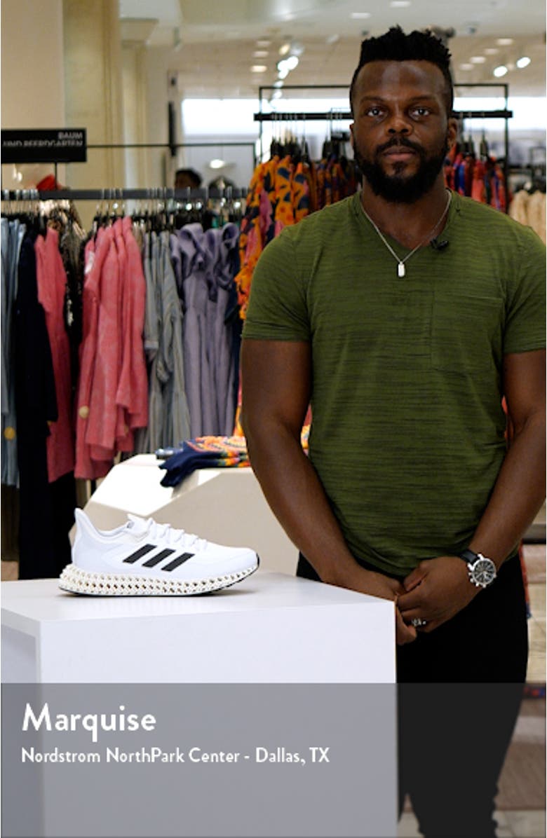 4DFWD Running Shoe, sales video thumbnail