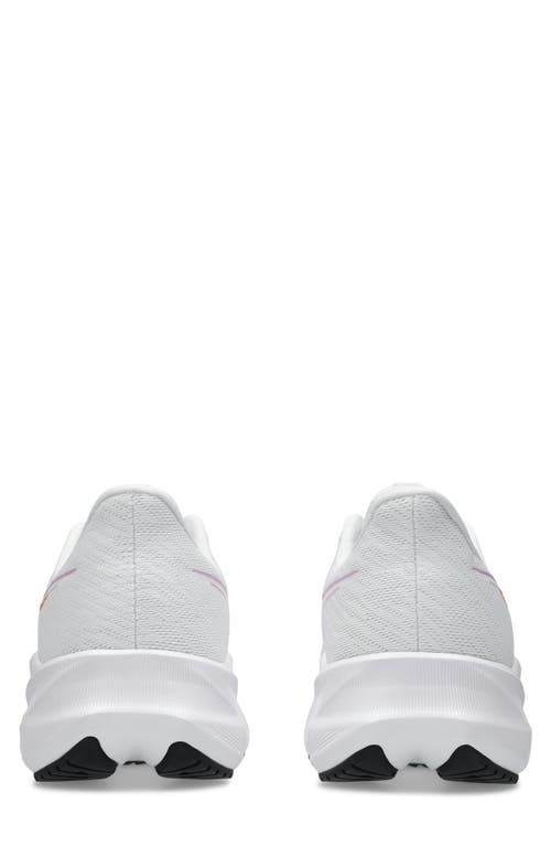 Asics ® Versablast 4 Training Shoe In White/black