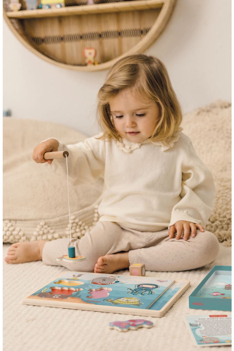 Wilma Whale Loves the Sea Fishing Game Puzzle, Alternate, color, Blue