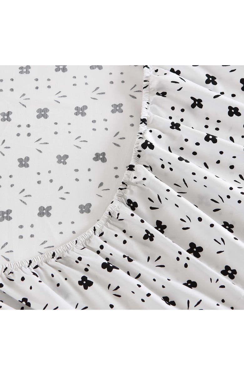 Marimekko Kukkaketo Cotton Percale Full Sheet Set, Alternate, color, Black