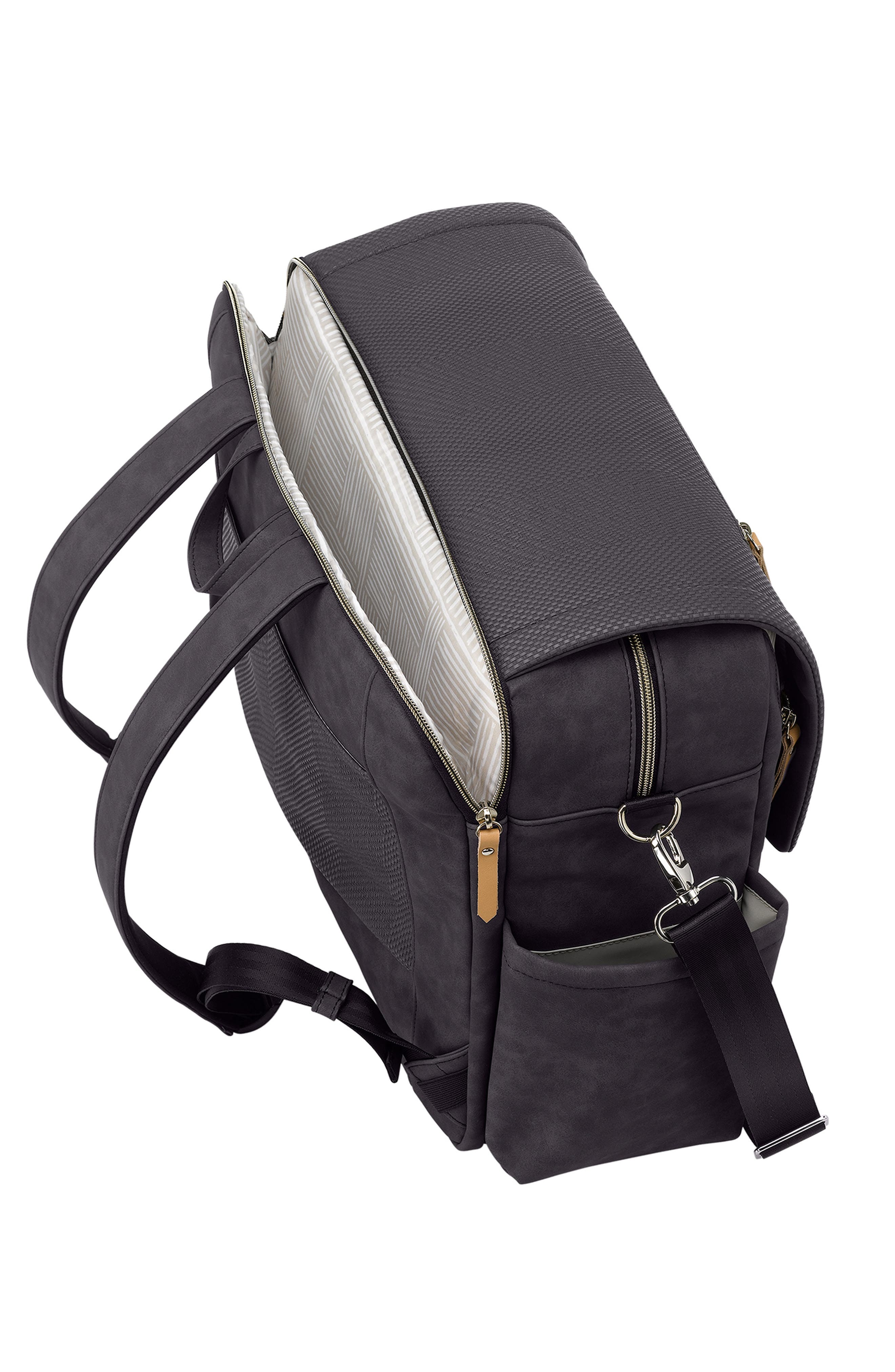 Petunia Pickle Bottom Boxy Deluxe Backpack Diaper Bag, Alternate, color, Black