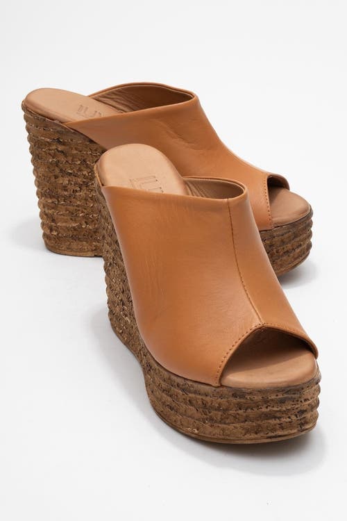 Forever & Always Shoes Nelly Leather Platform Sandal In Brown