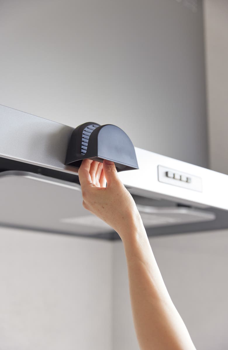 Yamazaki Set of 2 Silicone Magnetic Pot Holders, Alternate, color, Black