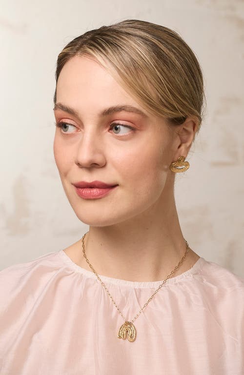 Cog Leaf Pendant In Gold