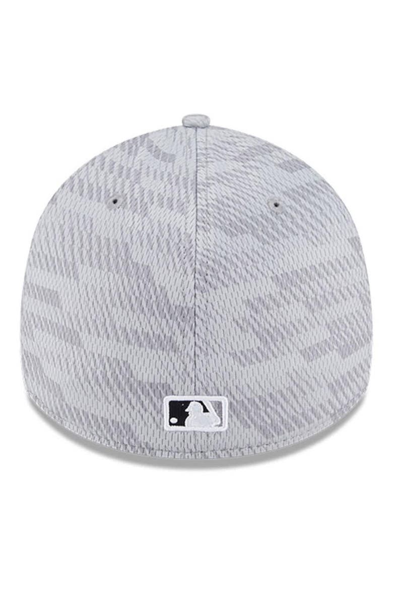 Men's New Era Gray Chicago White Sox 2025 MLB Clubhouse 39THIRTY Flex Hat, Alternate, color, Gray