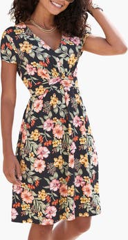LASCANA Floral Short Sleeve Dress