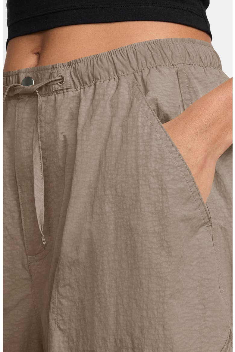 Flight Crop Parachute Pants, Alternate, color, 247 KHAKI/KHAKI
