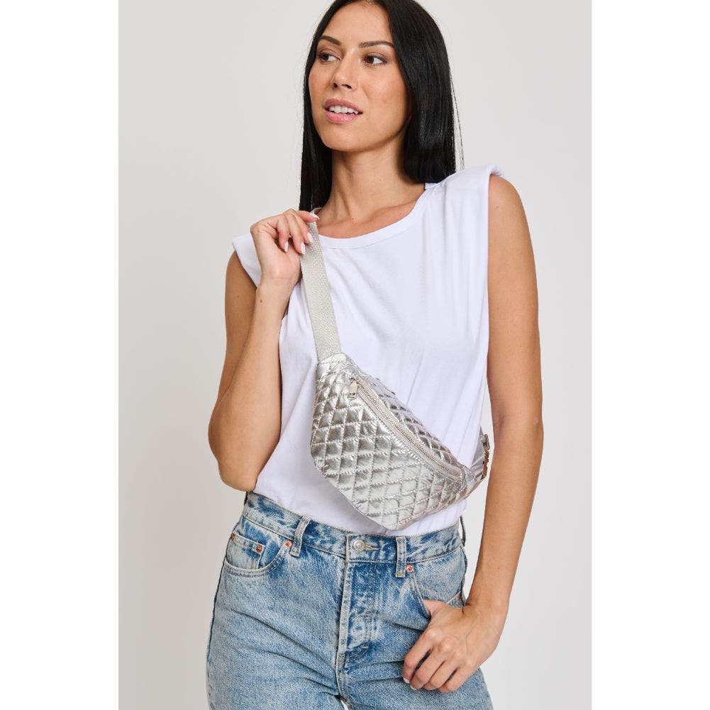 MODA LUXE Ariana Belt Bag, Alternate, color, Silver