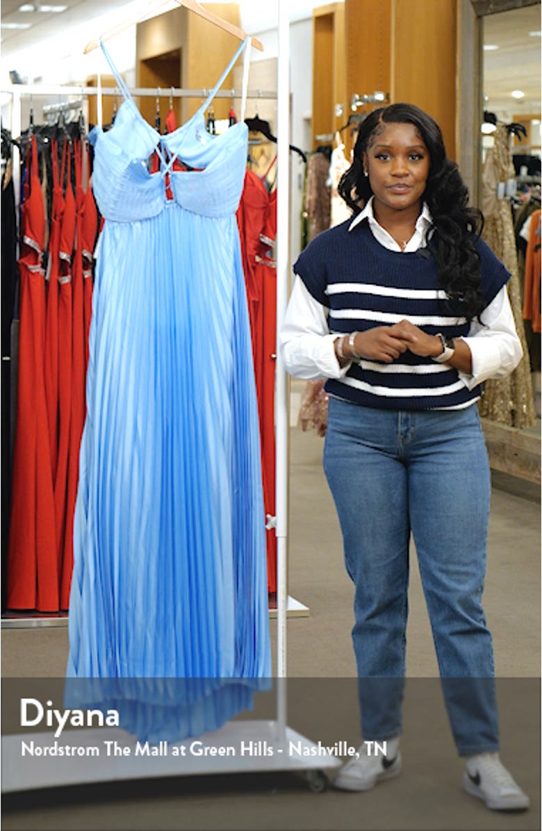 Ever New Trixie Cutout Pleated Maxi Dress | Nordstrom