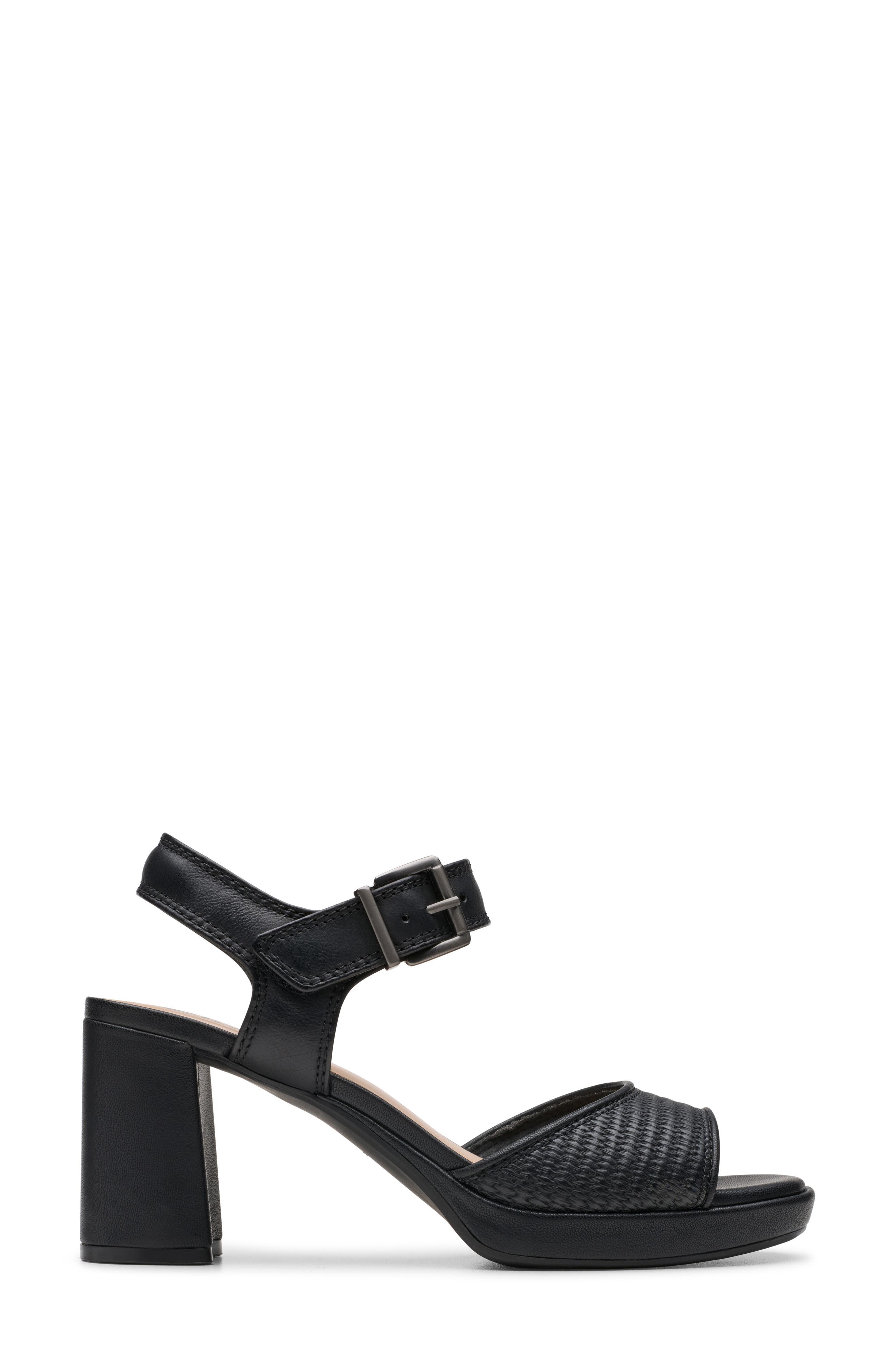 Clarks<sup>®</sup> Ambyrlyn Faye Sandal, Alternate, color, 