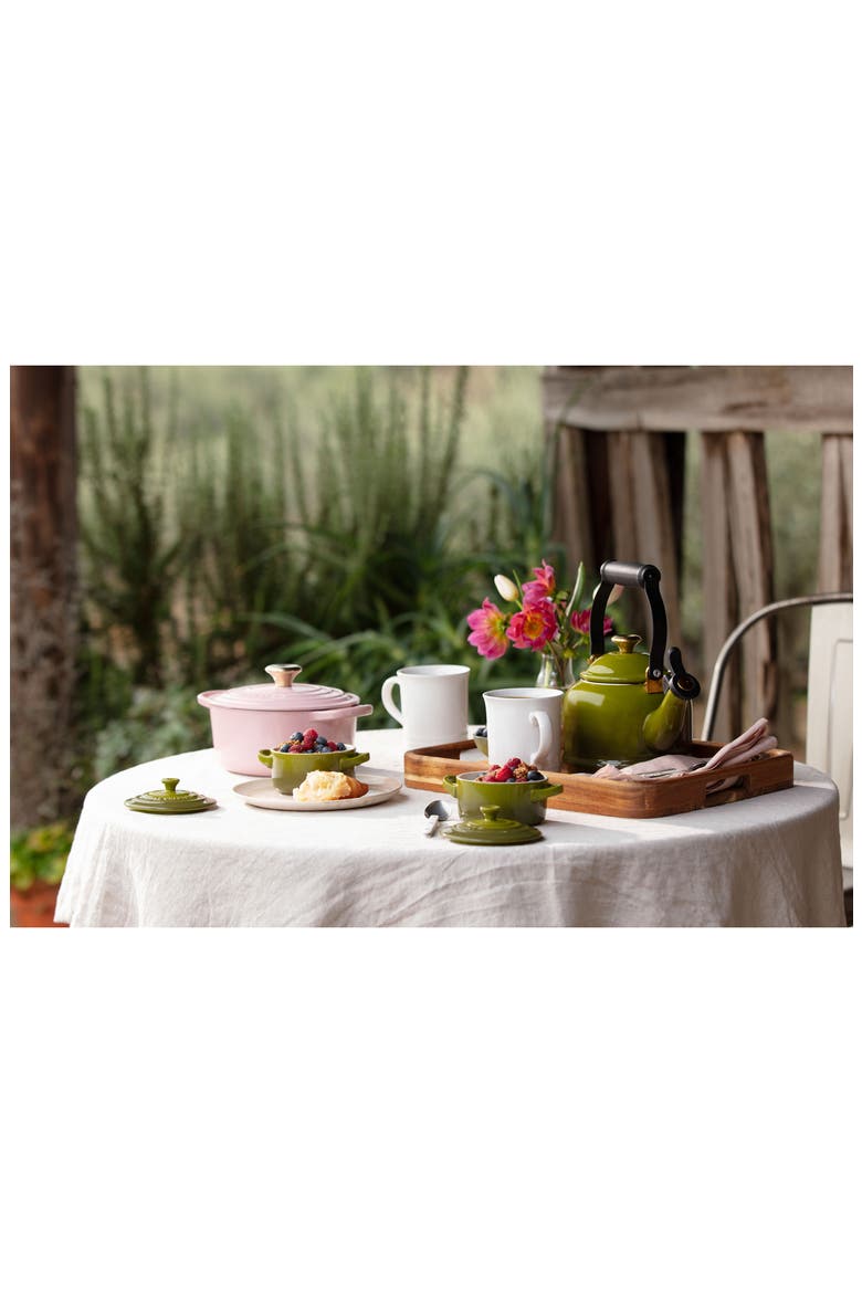 Demi Tea Kettle, Alternate, color, OLIVE