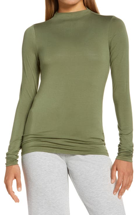 Ruched Back Long Sleeve Top