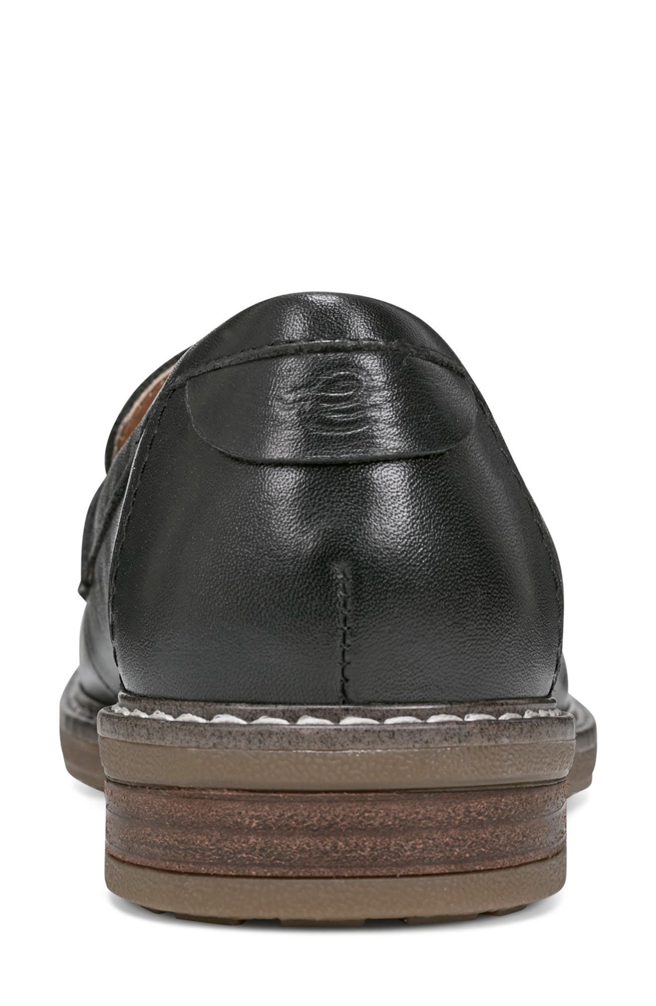 Easy Spirit Janelle Tassel Loafer, Alternate, color, Black