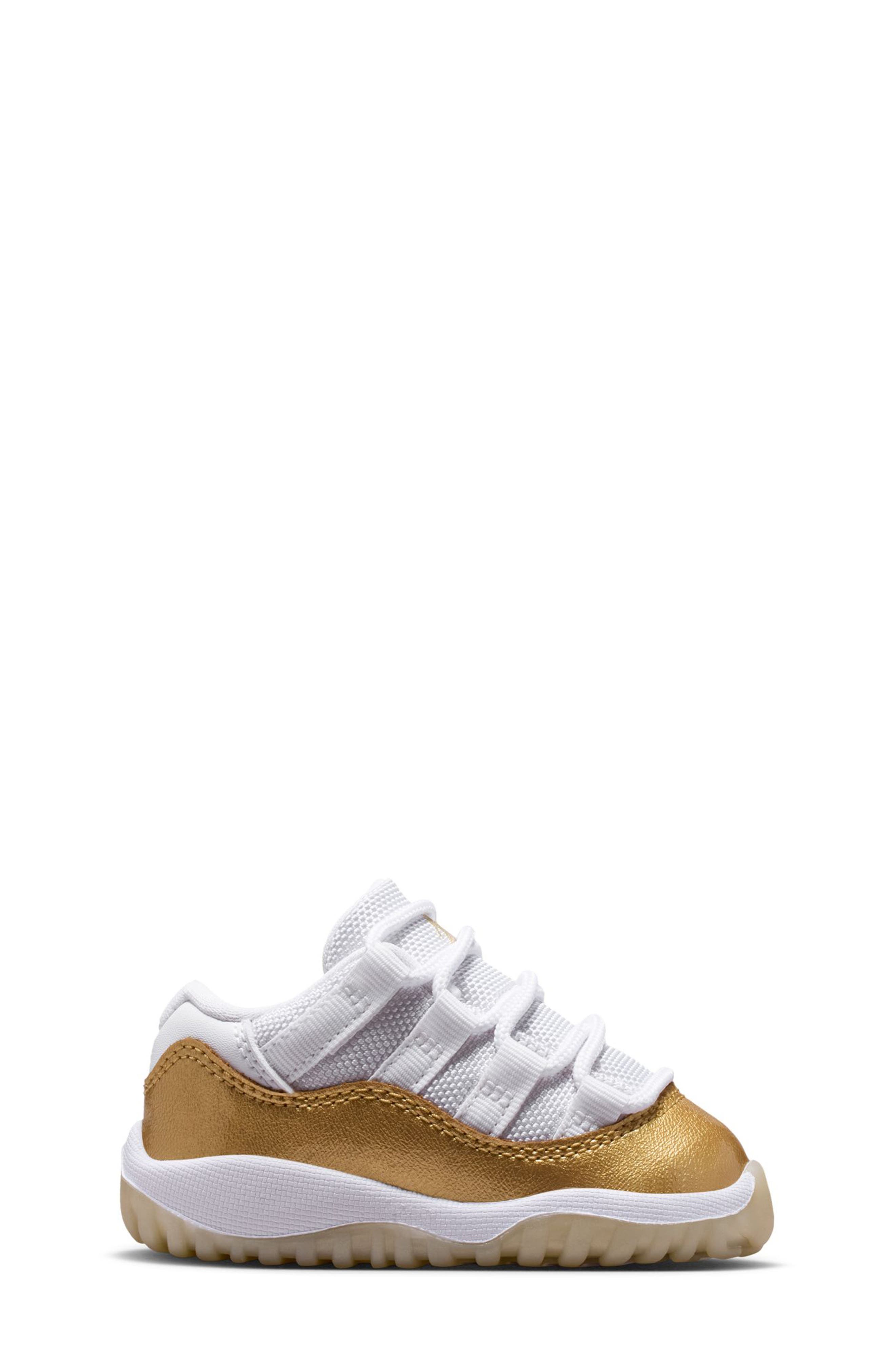 Jordan Kids' Air Jordan 11 Retro Low Basketball Sneaker, Alternate, color, 