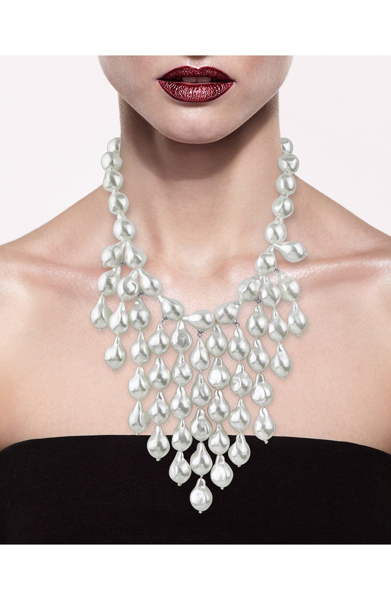 JARDIN Imitation Baroque Pearl Bib Necklace, Alternate, color,