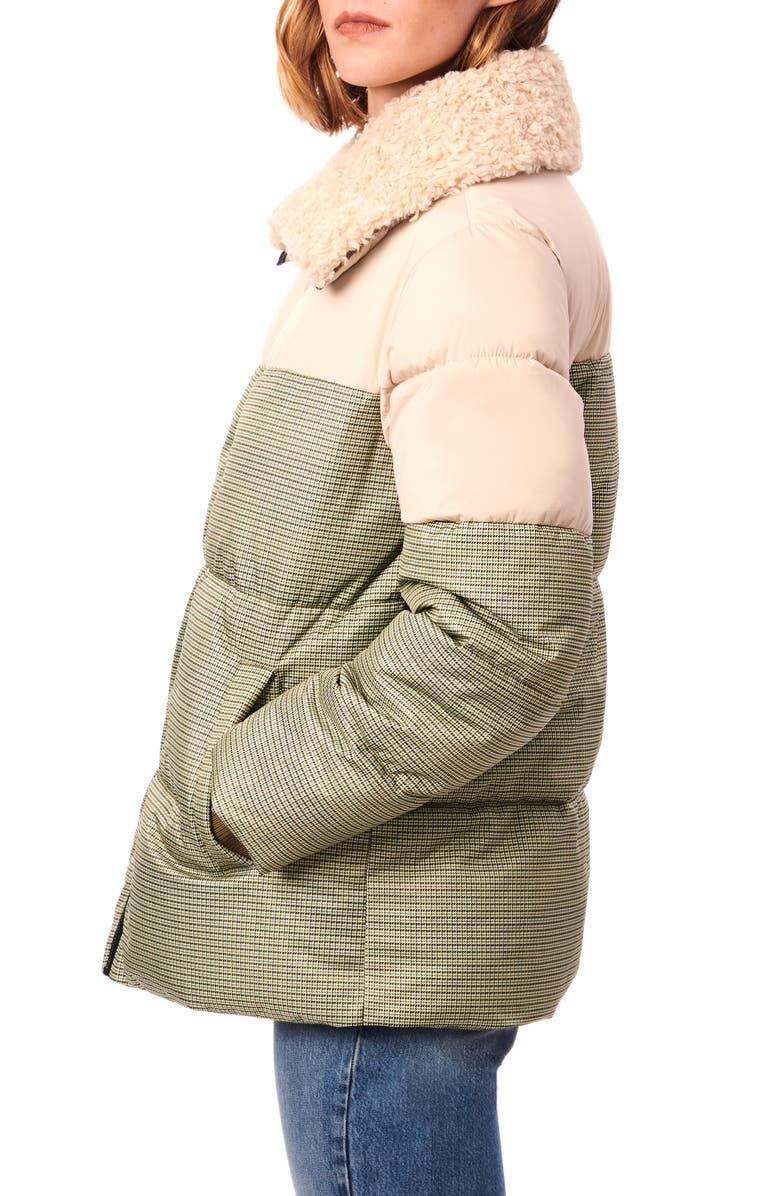 Bernardo Mixed Media Faux Fur Trim Puffer Jacket, Alternate, color, Green Moonglow