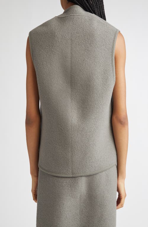 Rier Walker Wool Fleece Vest In Gray