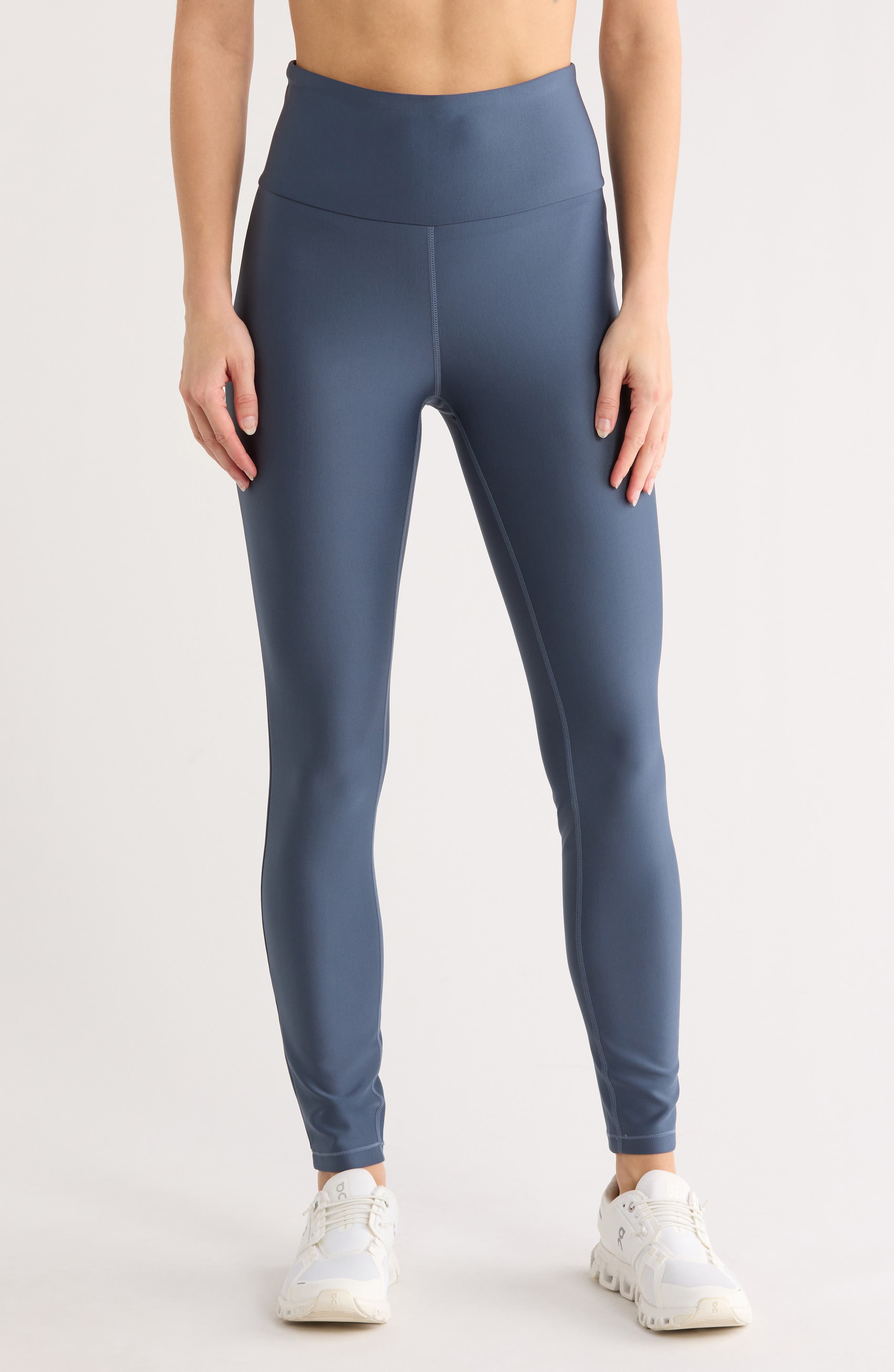 APANA Neo Shine Ankle Leggings