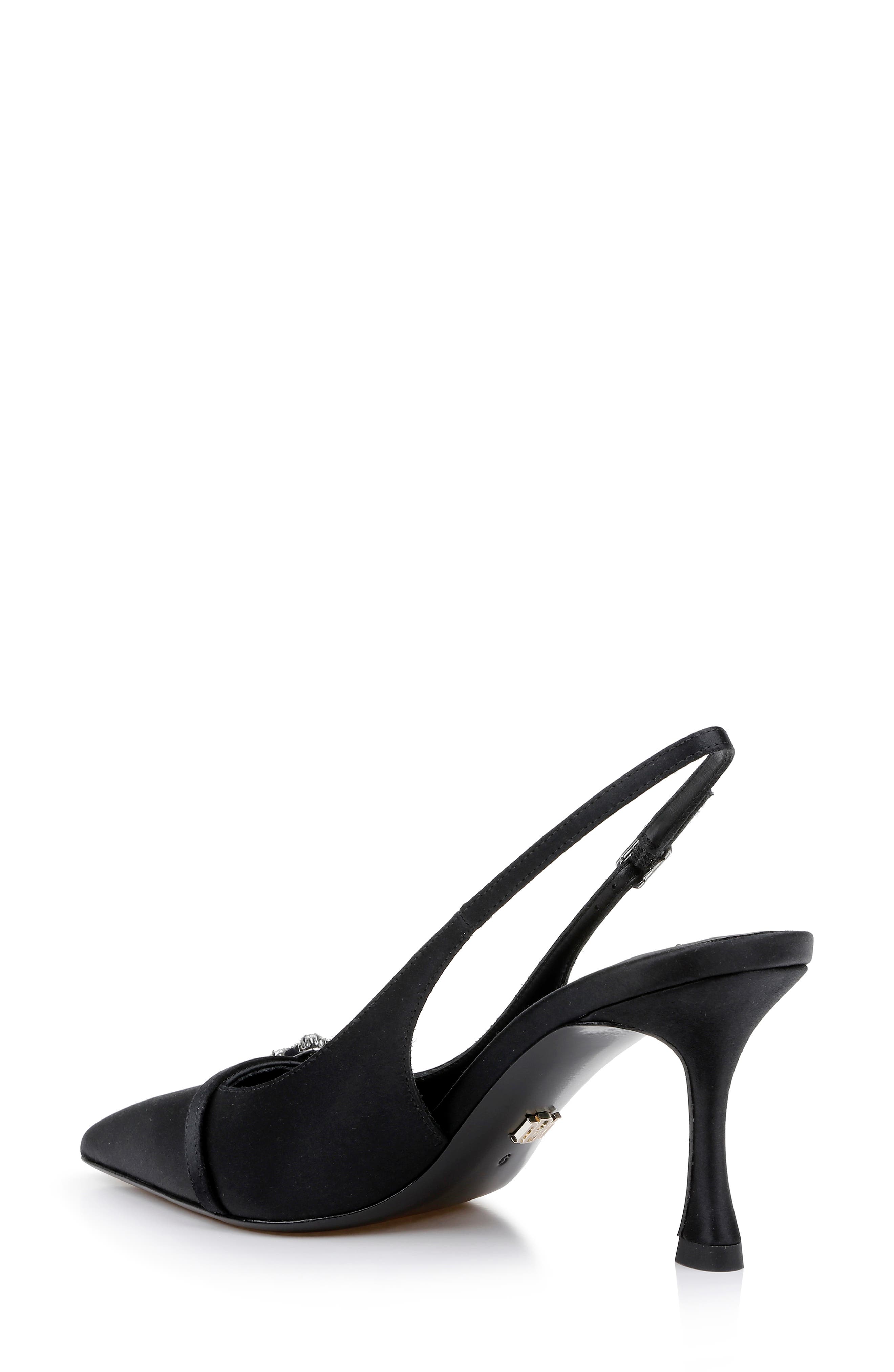 foot locker female shoes