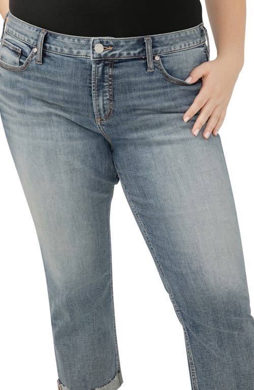 SILVER JEANS CO. SILVER JEANS CO. ELYSE CURVY MID RISE CAPRI JEANS