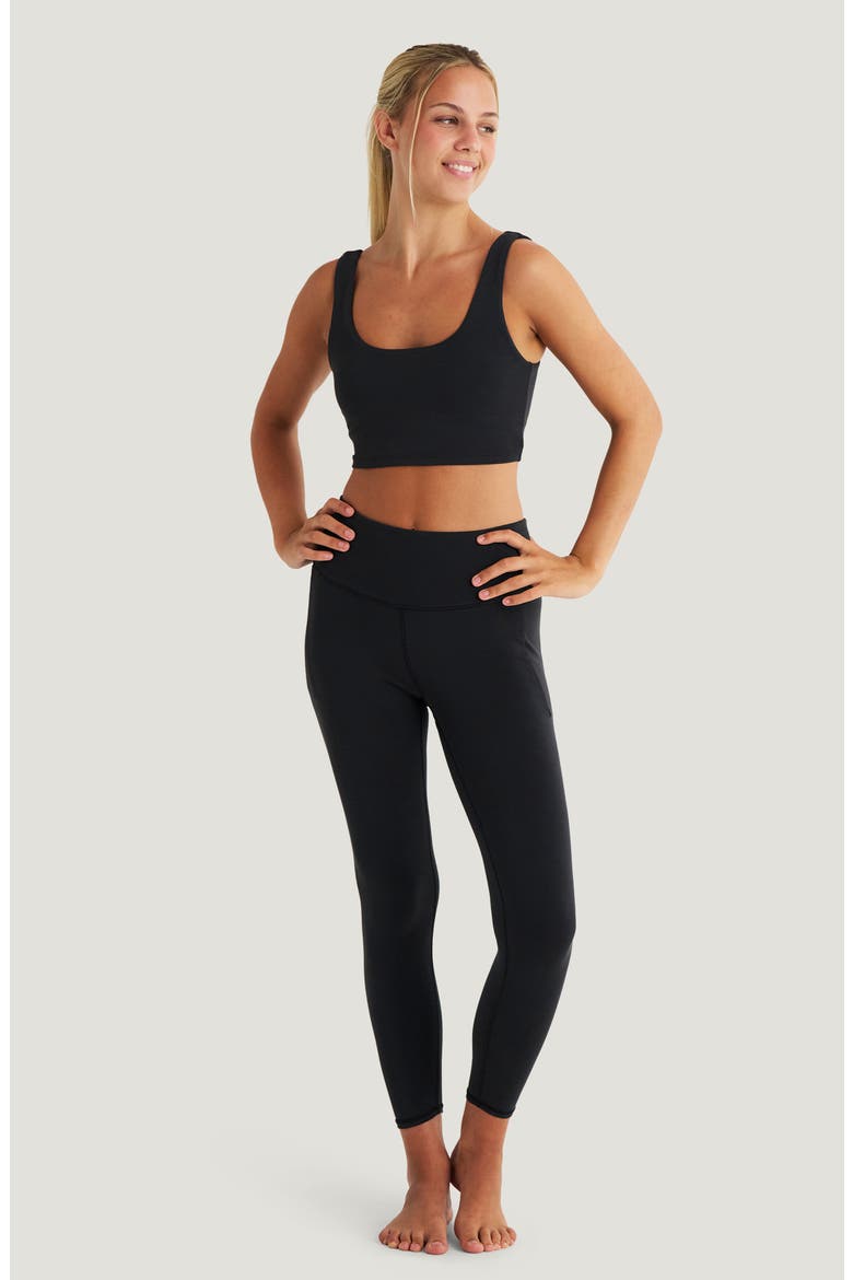 Terraflow Scoop Neck Performance Tank, Alternate, color, BLACK