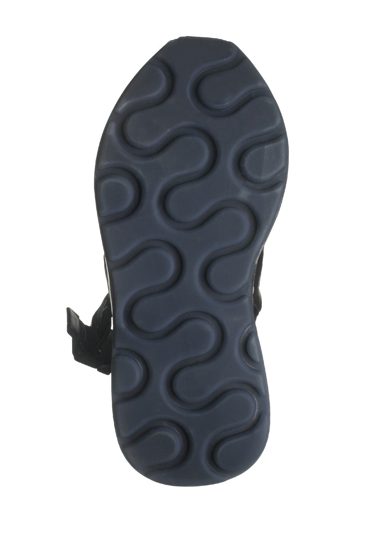 Stella McCartney Active Chunky Sole Sandal, Alternate, color, 