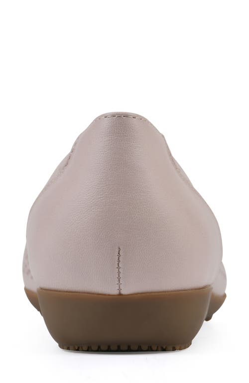 Cliffs By White Mountain Cindy Flat In Pale Pink Burnished Smooth