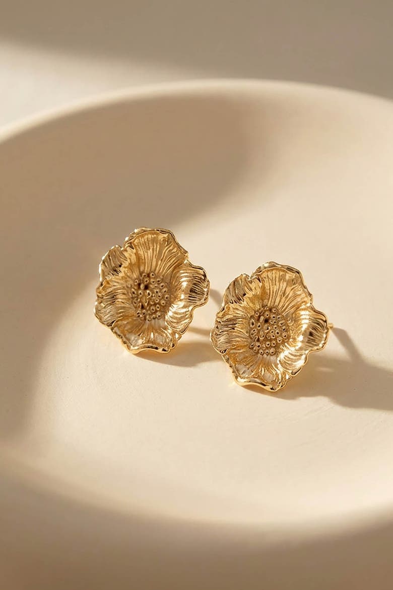 Poppy Studs Gold, Alternate, color, Gold
