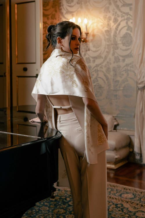 Elizabetta Isabella
