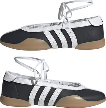 Taekwondo Mei Ballet Flat