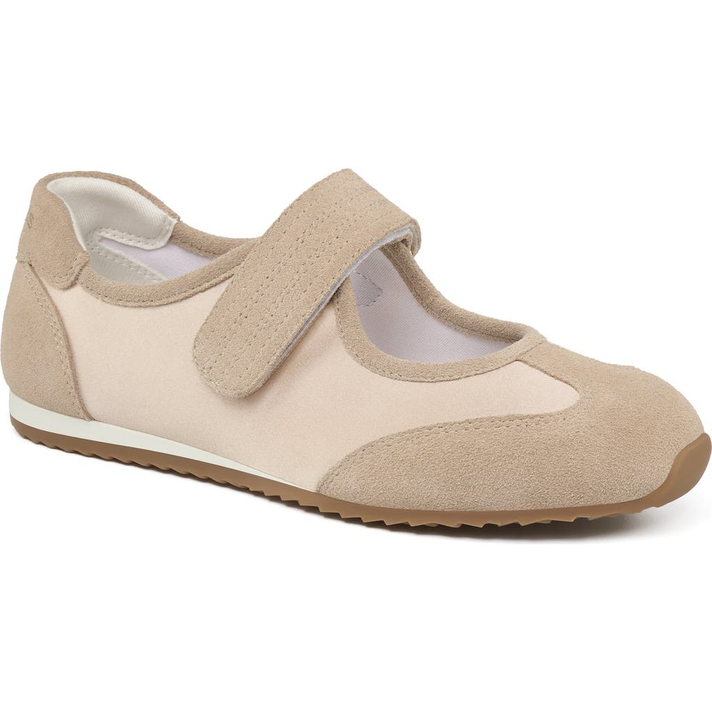 Jslides Patricia Mary Jane In Brown