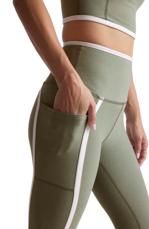BEYOND YOGA BEYOND YOGA OUT OF POCKET SIDE STRIPE HIGH WAIST POCKET LEGGINGS 