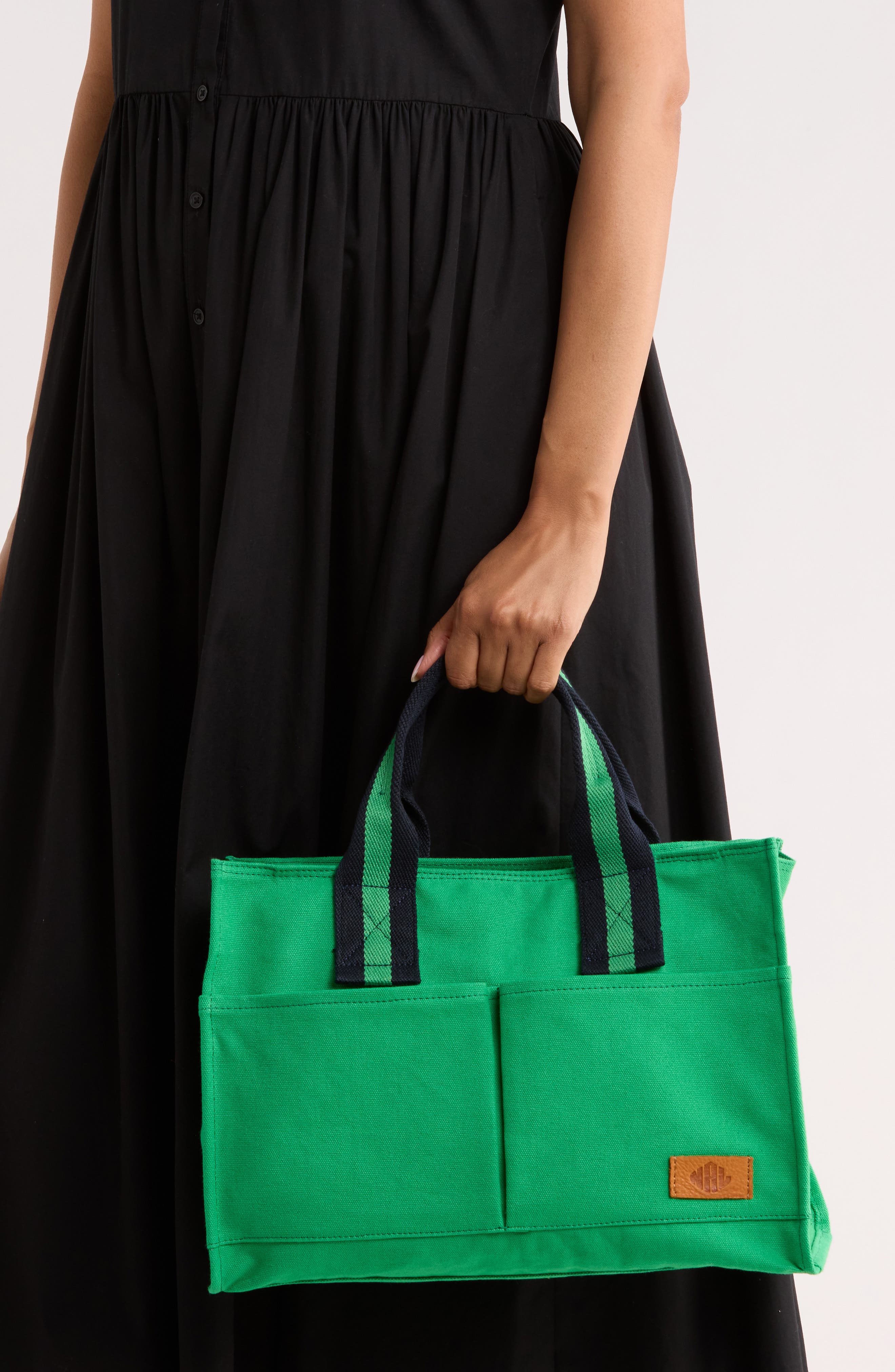 New Amsterdam Leatherworks Multi Compartment Canvas Tote Bag, Alternate, color, Kelly/ Kelly