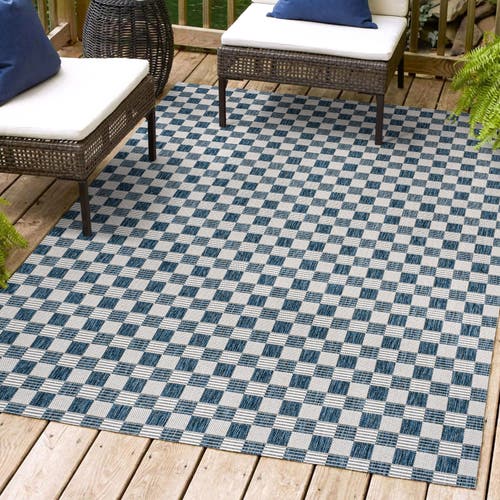 Jonathan Y Aimee Traditional Cottage Checkerboard Indoor/outdoor Area Rug In Navy/cream