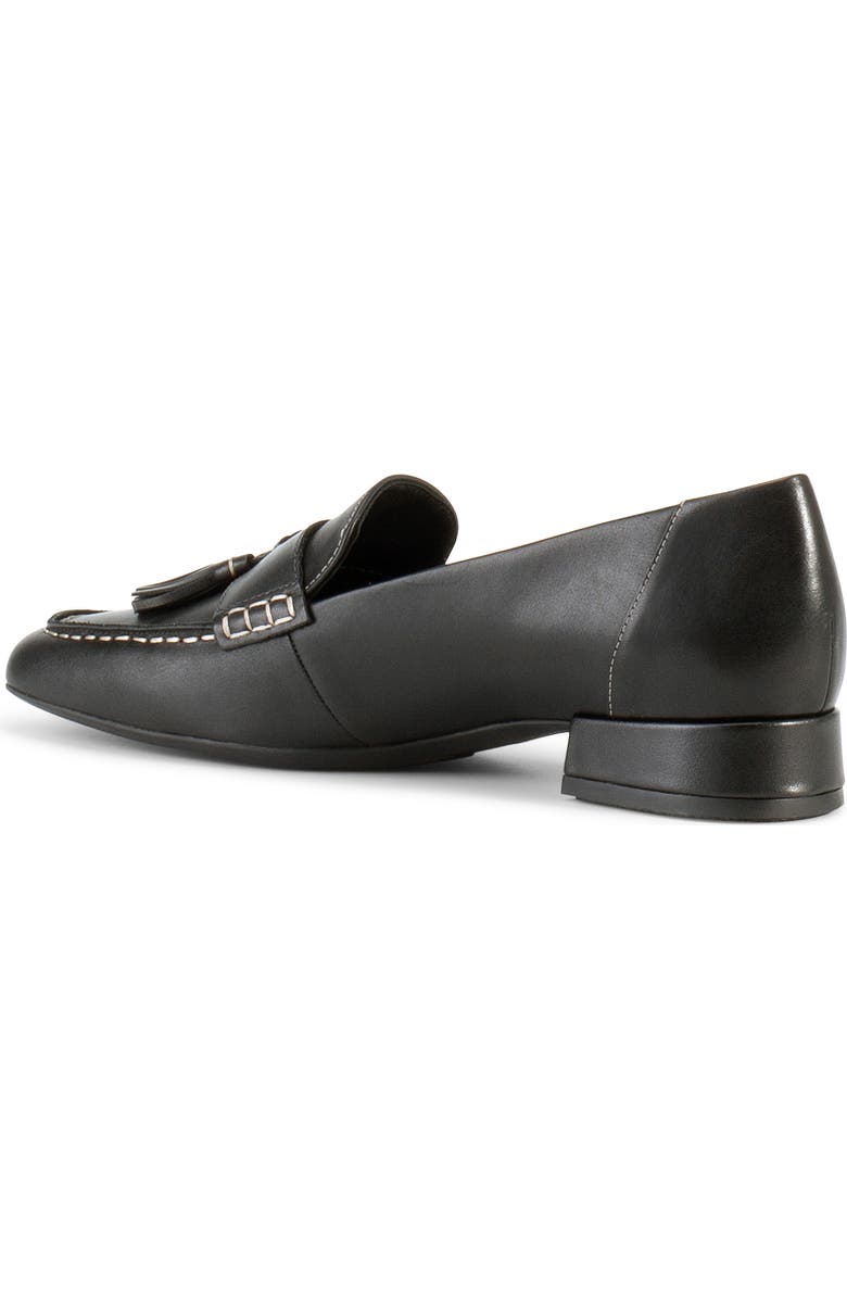 Vagabond Shoemakers Debbi Tassel Loafer, Alternate, color, Black/ White