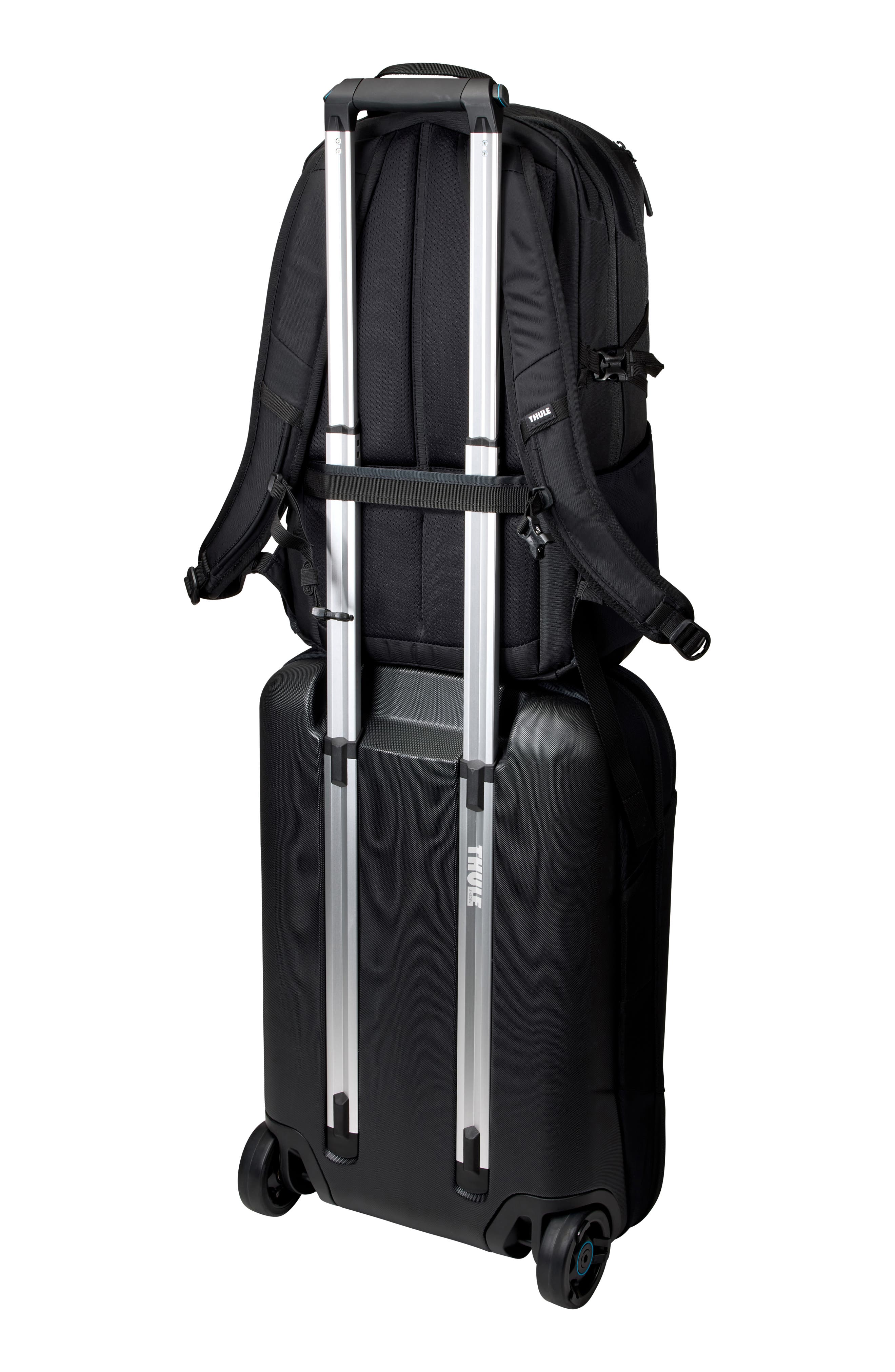Thule Enroute 23-Liter Backpack, Alternate, color, Black
