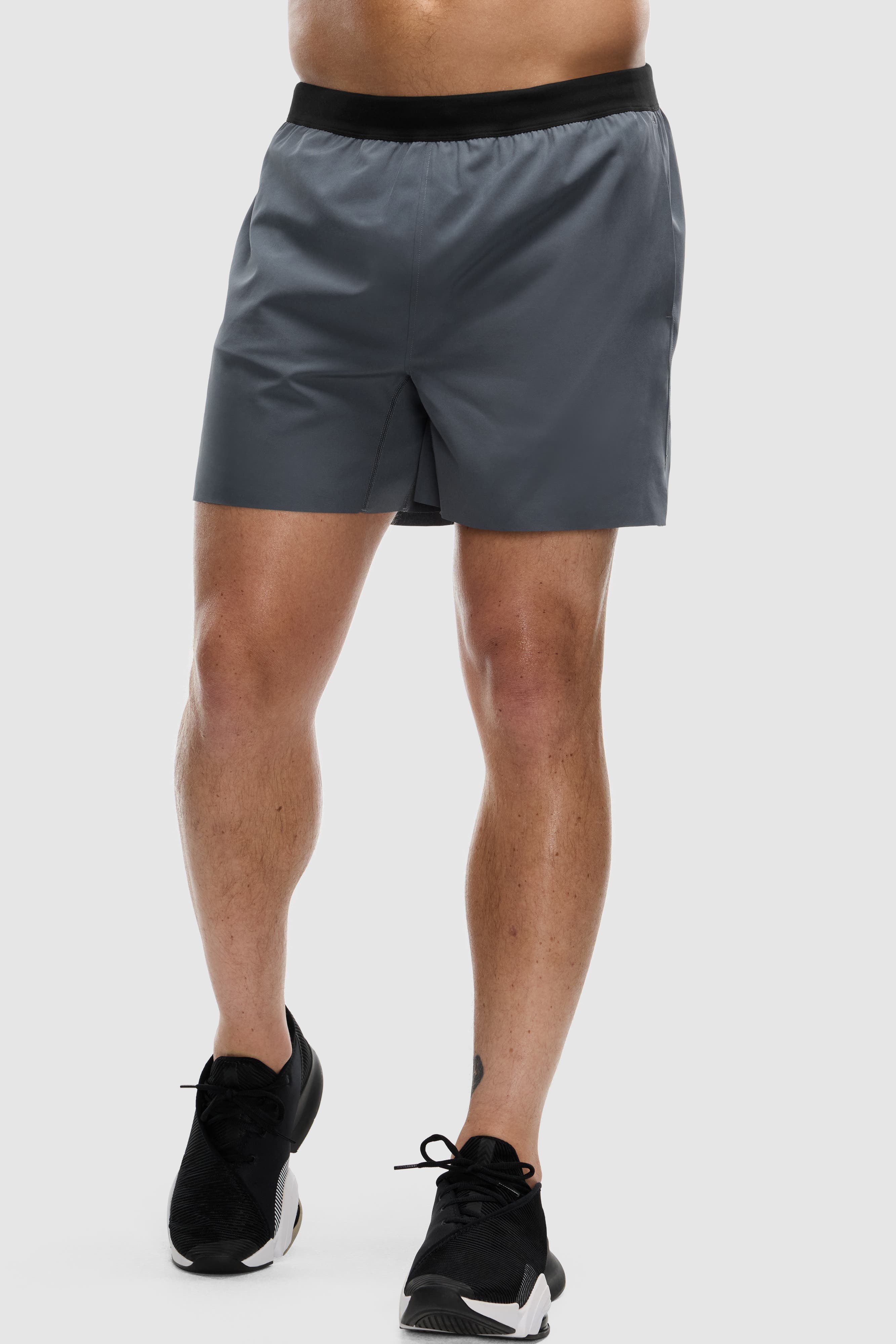 Peloton 5" Lined Bonded Run Short in Dark Grey 