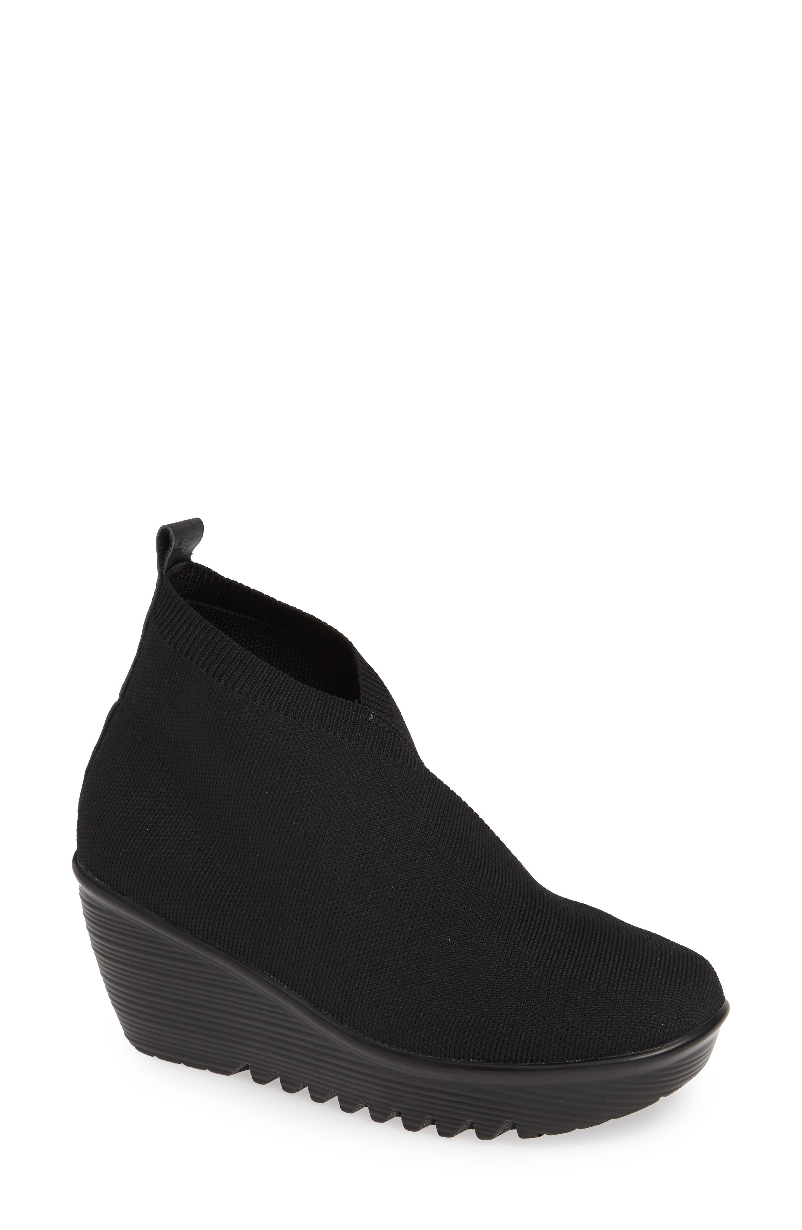 bernie mev. Sally Wedge Bootie, Main, color, 