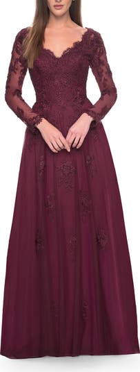 Long Sleeve Lace and Tulle Dress with V Neckline